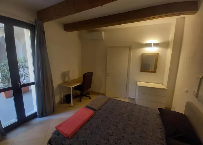 Console Camprini - Solo Locazioni Oltre 29 Giorni