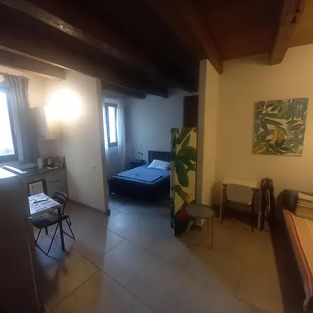 Console Camprini - Solo Locazioni Oltre 29 Giorni Faenza