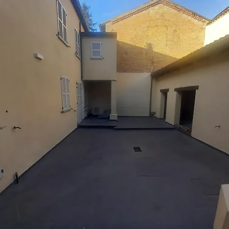 Console Camprini - Solo Locazioni Oltre 29 Giorni