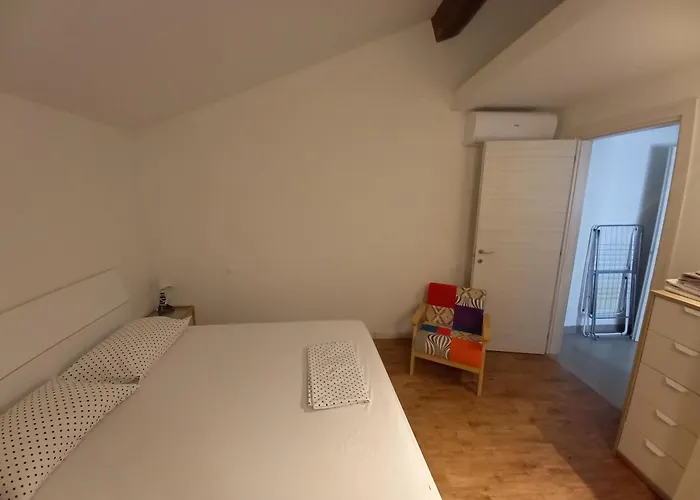 Console Camprini - Solo Locazioni Oltre 29 Giorni *